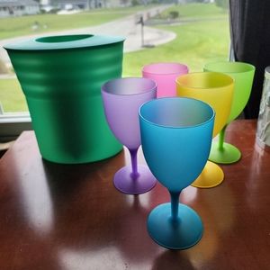 Tupperware Impressions Wine/Champagne Chiller Ice Bucket Green